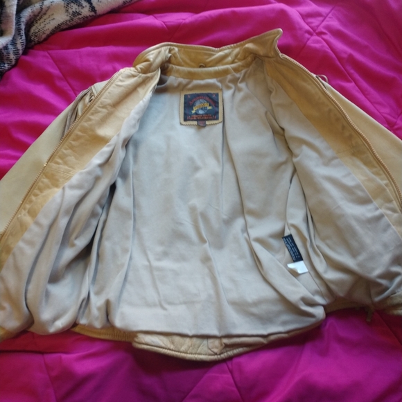 Adventure Bound Leather Jacket by Wilsons - Picture 13 of 14